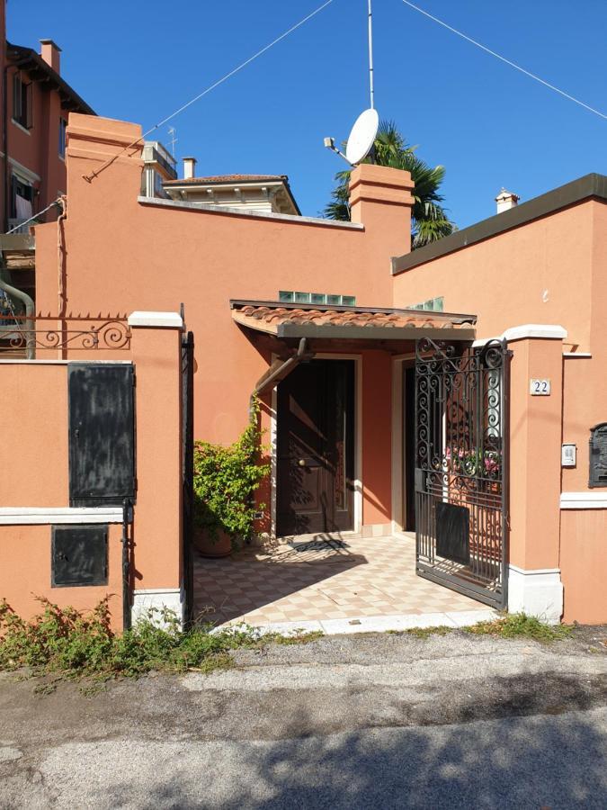 Cottage Al Mare Martina Lido di Venezia Exterior foto